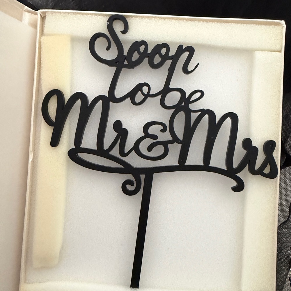 Elegant Black 'Soon to be Mr & Mrs' Cake Topper